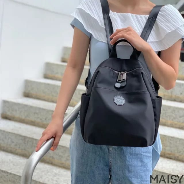 High Quality Soft Nylon Simple Fashion Backpacks (Black)